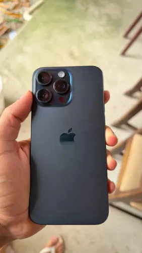 iPhone 15 pro max 512 GB