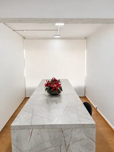 Sala Comercial na Av. Guarapari Santa Amélia