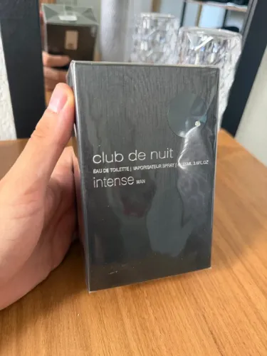 Perfume Original Lacrado Árabe Club de Nuit Intense Man