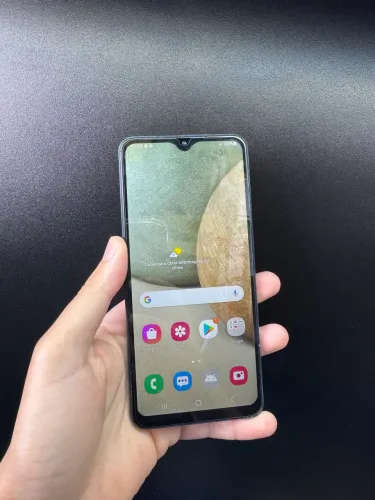 Celular Samsung a12 64 gigas