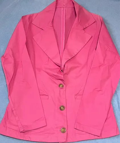 Casaco Doce Lírio, cor Coral, veste M.