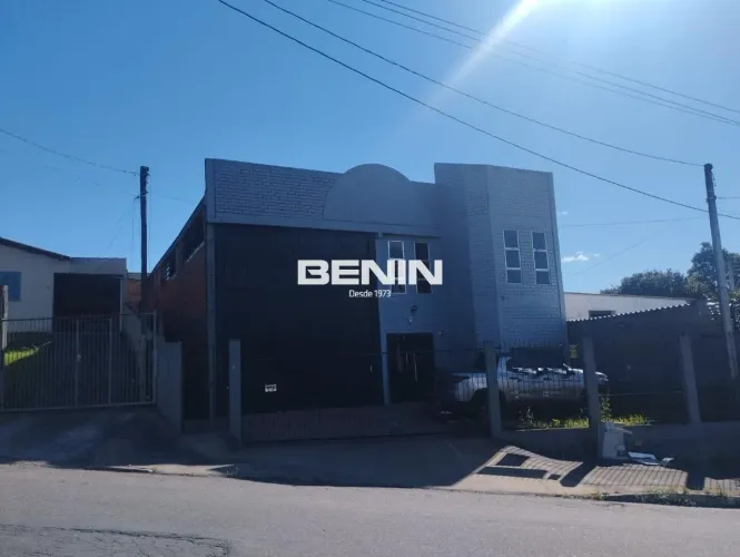 Locação de Pavilhão/Prédio Comercial em CANOAS-RS, bairro OLARIA com 170m² Área Const. Loc