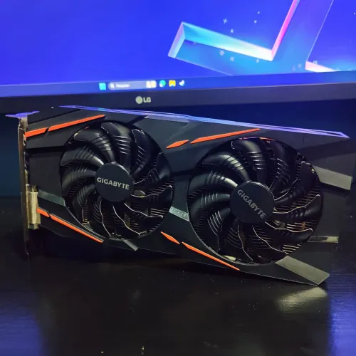 RX 570 4GB Gigabyte RGB Led