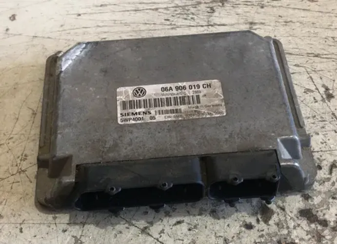 Módulo Injeção Audi A3 Golf 1.6 1997 - 2006 / 06a906019ch