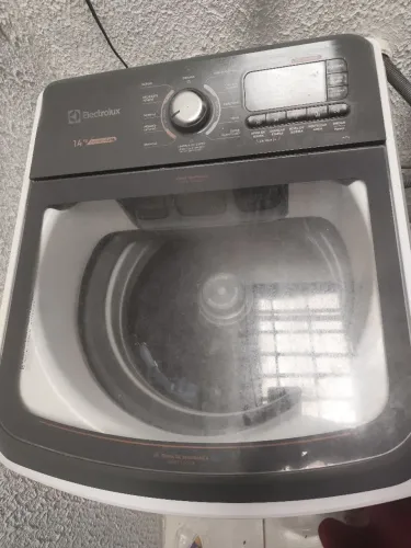 Vende-se Máquina de lavar roupa