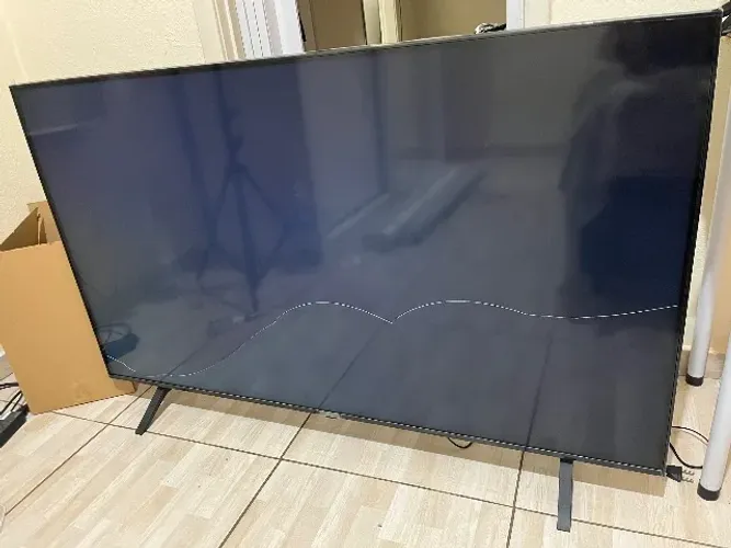 TV LG 55? Smart + Suporte de Parede Giratório - Defeito no Painel (Liga Normal)