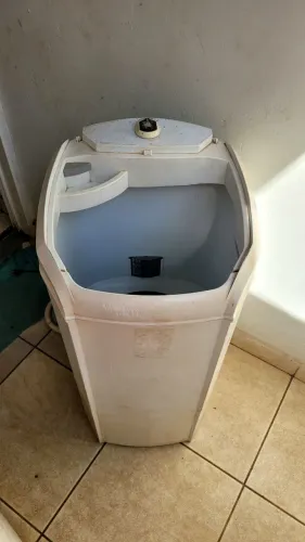Tanquinho de lavar roupas