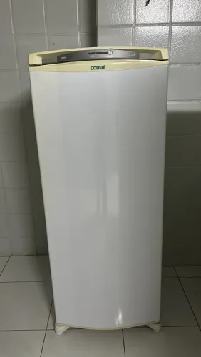 Geladeira A venda