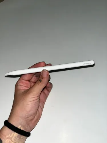 Apple Pen Pro