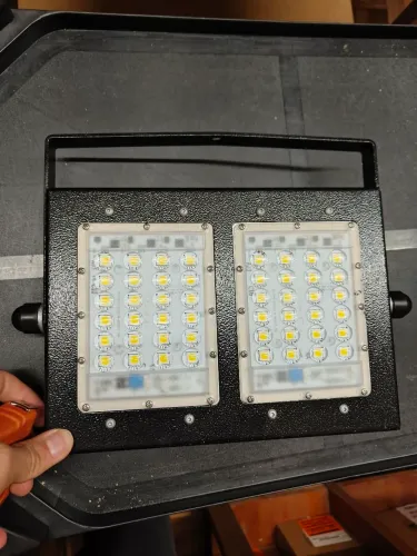 Refletor Led 200w 6500w
