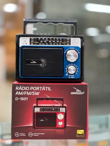 RÁDIO PORTÁTIL D-1601