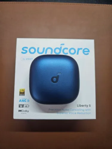 Fones Anker Soundcore Liberty 5 TWS (PRATICAMENTE NOVO - NÃO COUBE NO MEU OUVIDO)