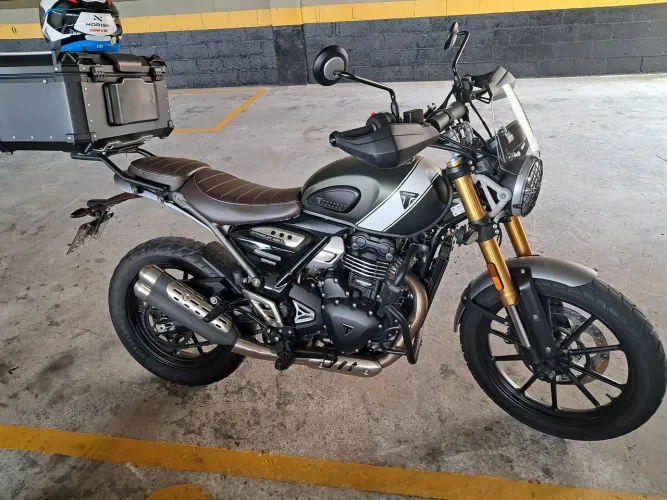 Triumph Scrambler - Único Dono - 9.000 km
