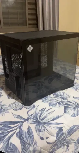 Gabinete Gamer Redragon Preto Estilo Aquário - Excelente Estado