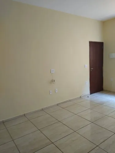 Apartamento dois quartos, em Sertãozinho-SP