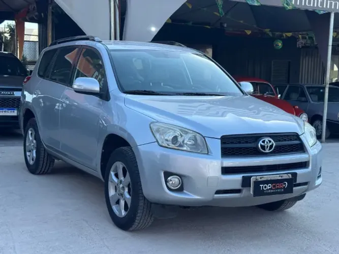 Toyota RAV4 2.4 4X2 16V 170cv Aut. 2011