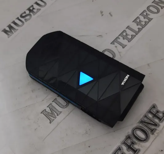 Nokia fold deluxy celular antigo pequeno linda RELIQUIA impecável 