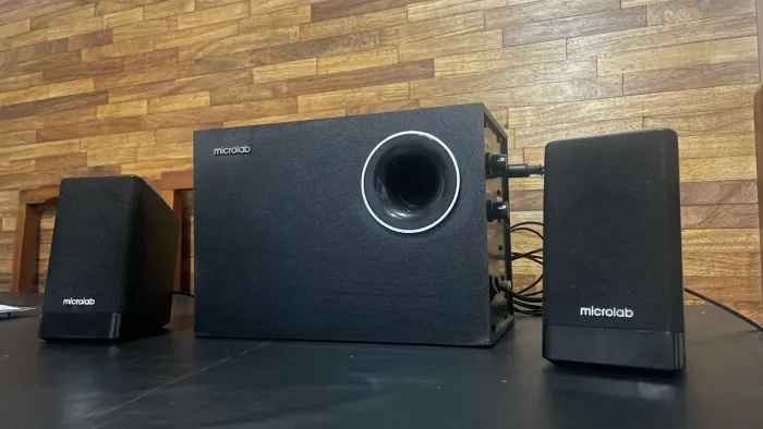 Home Theater Microlab 2.1CH, 40W RMS Bass Reflex - M-290