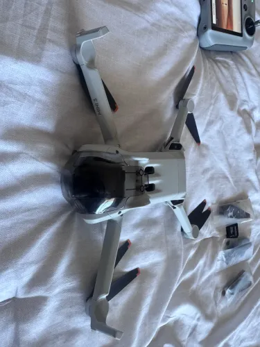 Drone Dji mini 3 combo FLYMORE (com tela)