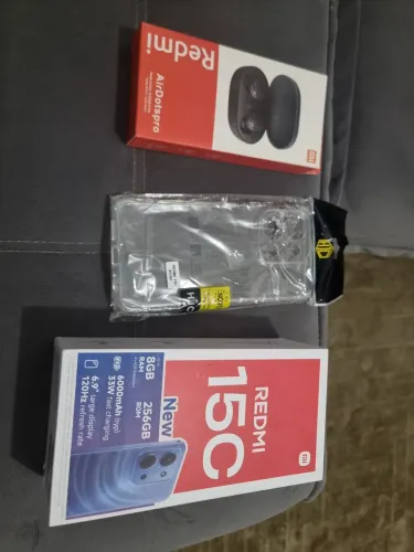 Vendo celular REDMI 15C