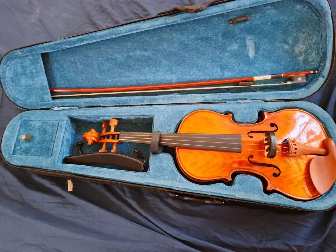 Violino Harmonia 4/4 Ajustado por Luthier - Kit Completo