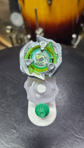 Beyblade X Shark Edge 4-55 F