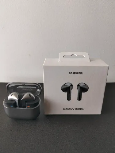 Fone de ouvido Galaxy Buds3 Bluetooth R530 Prata/Cinza