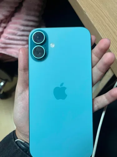 iPhone 16 Plus 128GB Verde Água | Bateria 94% | R$ 5.400
