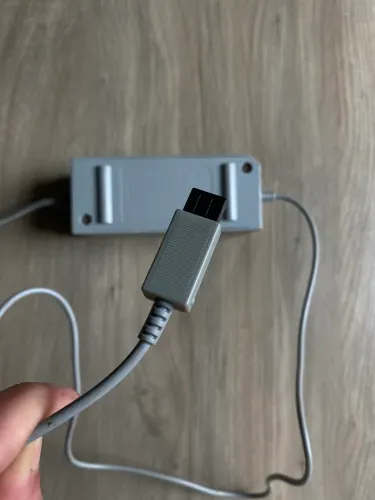 FONTE NINTENDO WII + CABO AV ORIGINAL