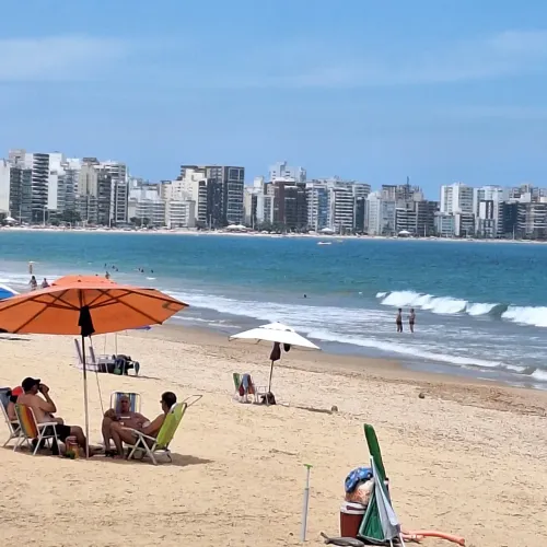 Praia do morro - Locação anual - Área central - Mobiliado !!!
