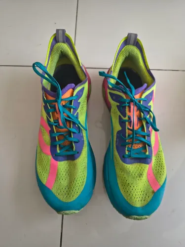 TENIS CORRIDA