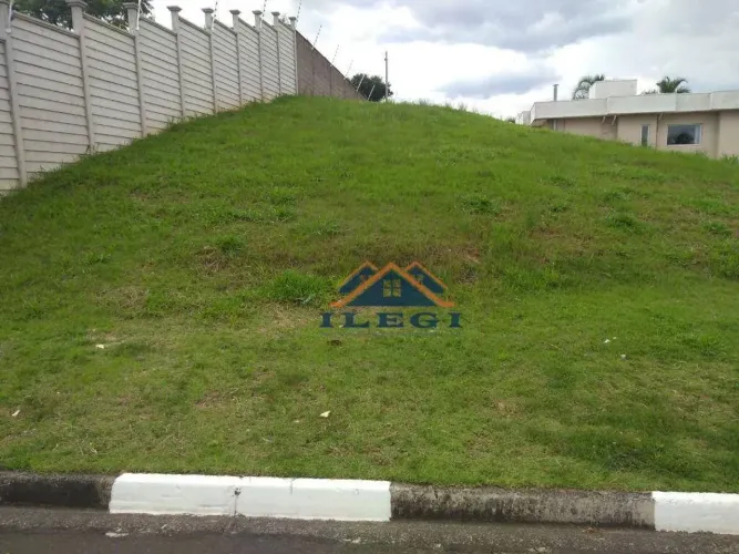 Terreno à venda, - Condomínio Terras de São Francisco - Vinhedo/SP