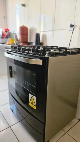 Fogão Electrolux 5 Bocas  - Mesa de Vidro - Excelente Estado<br>