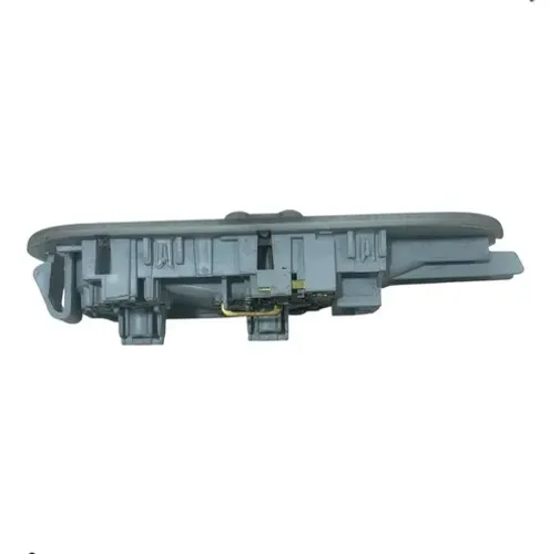 Luz De Teto Cortesia Nissan Livina 2009 A 2014