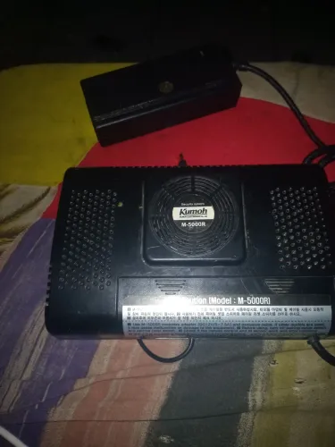 de controle de sistema de segurança antirroubo da marca Kumoh, modelo M-5000R. Trata-se