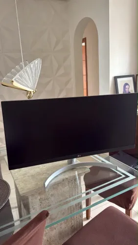Monitor LG UltraWide 29" 29WK600-W IPS HDMI HDR10 - Impecável!
