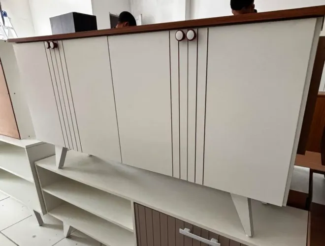 Aparador em mdf a pronta entrega