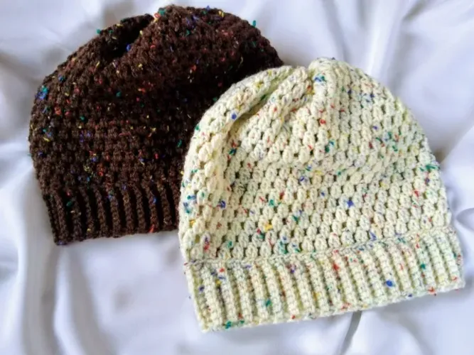Gorros de crochê em lã