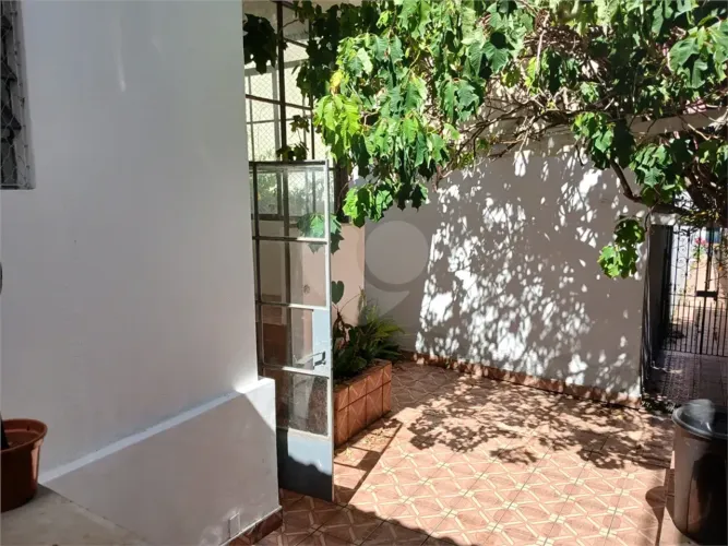 Casa térrea com 3 quartos à venda em Pacaembu - SP