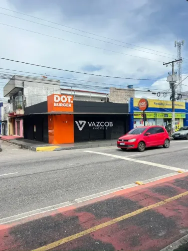 Ponto comercial de esquina na Cidade Nova