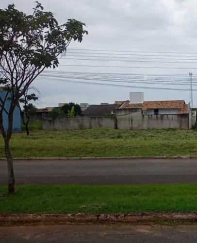 LOTE NA VILA ROSA