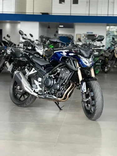Honda CB 500F 450 cc