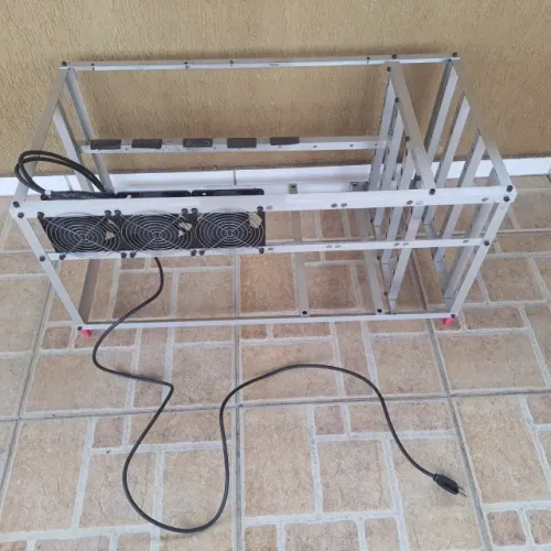 Estrutura para rig de mineração