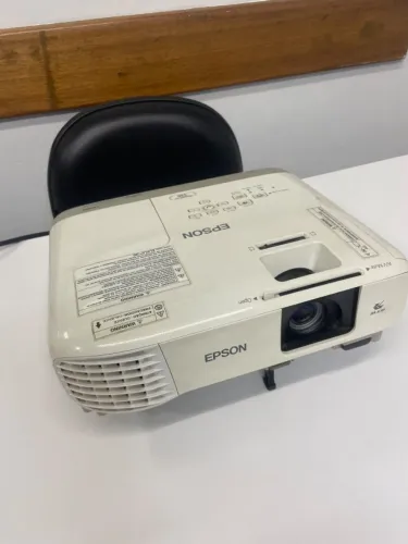 Projetor Epson PowerLite s39