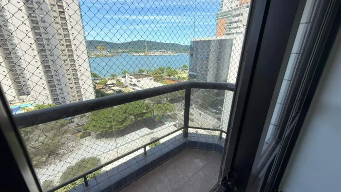 Cobertura à venda em Ponta da Praia, Santos