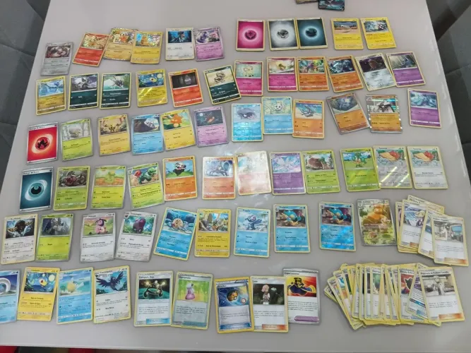 Lote de cartas originais Pokémon 