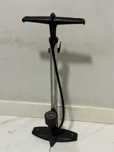 Bomba de encher pneu bike carro e patinete