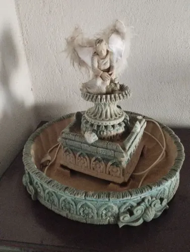 Anjinho que sai água