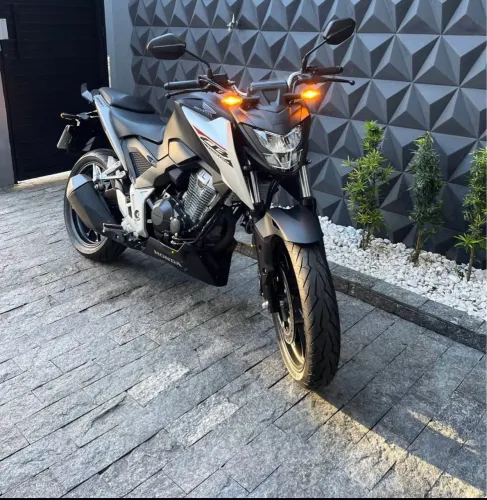 Honda CB Twister 300f 2026