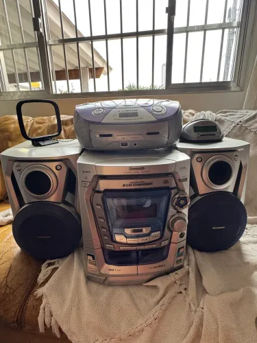 Mini System Panasonic SA-AK200 - 5 CDs Funcionando Perfeitamente! + Brindes